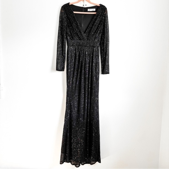 Ieena for Mac Duggal Black Long Sleeve Deep Surplice V-Neck Sequin Gown 6 - Picture 6 of 13